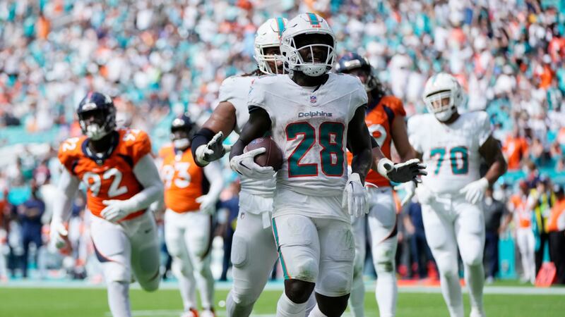 Delfines aplastan 70-20 a Broncos: Estos son los marcadores más amplios en la historia de la NFL