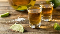 Tómate esta botella: México aplicará aranceles recíprocos a países que impongan barreras al tequila