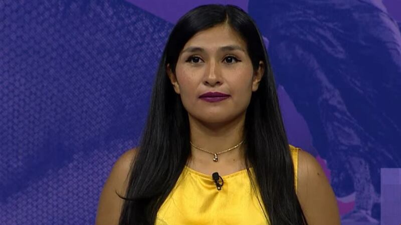 ¿Se puso nerviosa o no estudió? Candidata del PRD a diputada se queda ‘pasmada’ en pleno debate