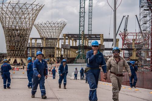 Consulta por el NAIM, un ejercicio improvisado: exconsejeros del INE