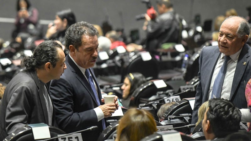 Va Morena por reducción de jornada laboral en este periodo