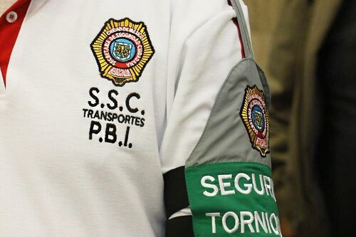 Presentan uniformes de los más de 6 mil policías que vigilarán transporte público en la CDMX