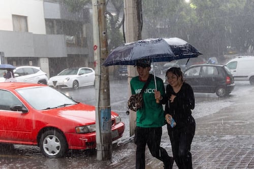 Huracán ‘Genevieve’ alcanza categoría 4: ¿En qué estados dejará lluvias?