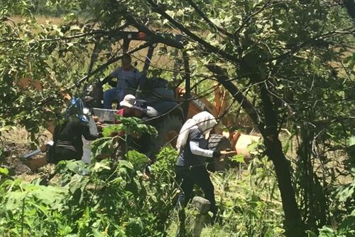 PGR y colectivo reanudan búsqueda de desaparecidos en Iguala