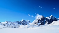 Groenlandia ya no es la misma: Descubren una montaña de roca en medio del hielo