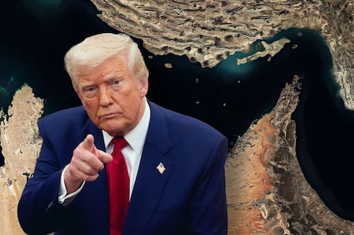 Trump ‘quiere ver el mundo arder’: Iniciará este lunes bloqueos en el Estrecho de Ormuz