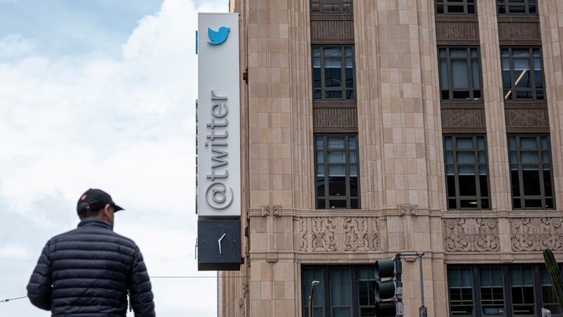 Ingresos de Twitter se quedan cortos ante expectativas de los analistas