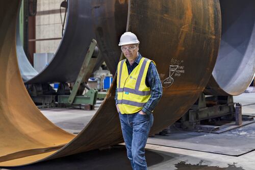 Él inventó la turbina eólica, y ahora, su reto es aprovechar la energía ilimitada