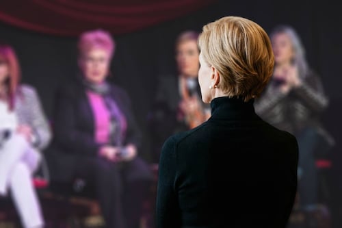 Muere Karina Duprez, actriz de ‘Rosa Salvaje’ y ‘La fuerza del amor’: ‘Fuiste una luz constante’