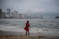 Tormenta tropical ‘Simón’ avanza sobre el Pacífico: Cierran tres puertos por efectos