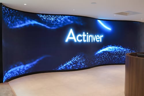 Actinver renueva su Centro Financiero en Montes Urales con una experiencia que combina atención personalizada y herramientas digitales