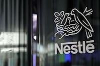 Nuevo director de Nestlé ‘echará a la calle’ a 16 mil empleados en el mundo por reducción en las ventas