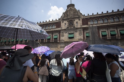 Los integrantes del ARMY se reúnen en Palacio Nacional. (Foto: Cuartoscuro)