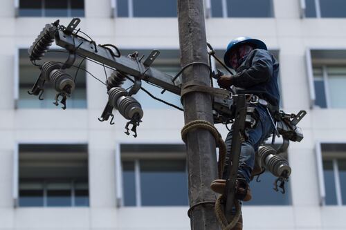 Alza en tarifas eléctricas daña productividad: industriales