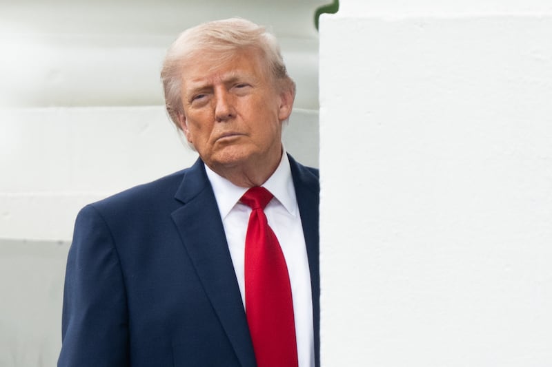 Trump para rato: Médico de la Casa Blanca afirma que tiene un corazón de una persona 14 años más joven