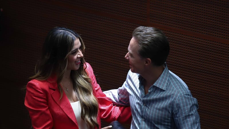 El Verde, presumiendo músculo