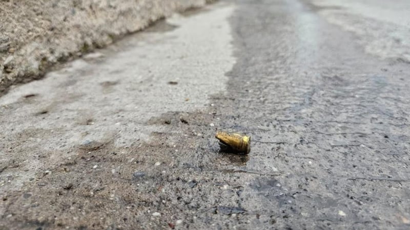 Matan a maestro en Oaxaca: Hombres armados ingresan a secundaria y le disparan