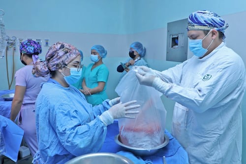 Tu momento ha llegado: El IMSS está en busqueda de médicos especialistas en 16 estados