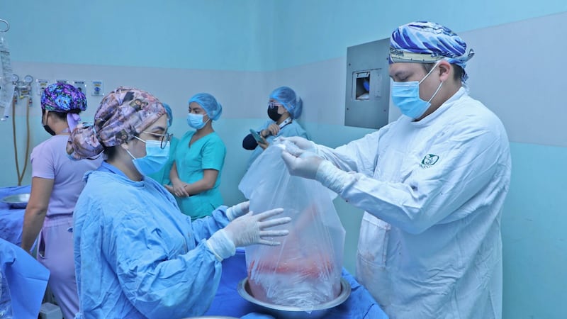 Tu momento ha llegado: El IMSS está en busqueda de médicos especialistas en 16 estados