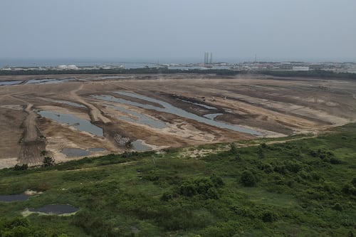 Reinician actividades en refinería de Dos Bocas luego de pausa por lluvias