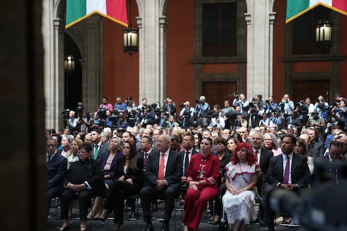 Segundo Informe de Sheinbaum: ¿Quiénes estuvieron en primera fila y a quiénes pusieron al fondo?