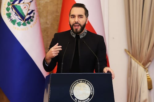 ¿Bukele bajo la lupa en EU? Denuncian abusos en El Salvador por régimen de excepción