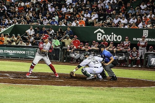 Leones caen en su debut en el Parque Kukulcán frente a Diablos