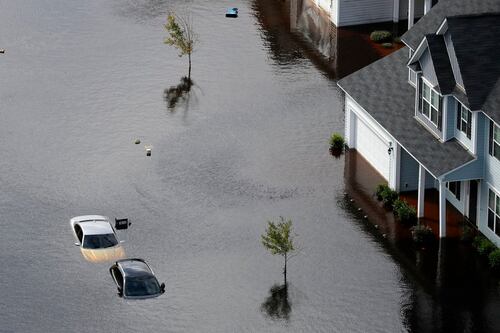 Avance de 'Florence' por las Carolinas deja al menos 23 muertos