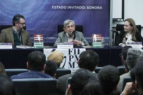 Proponen a Cuauhtémoc Cárdenas para encabezar órgano consultivo en Pemex
