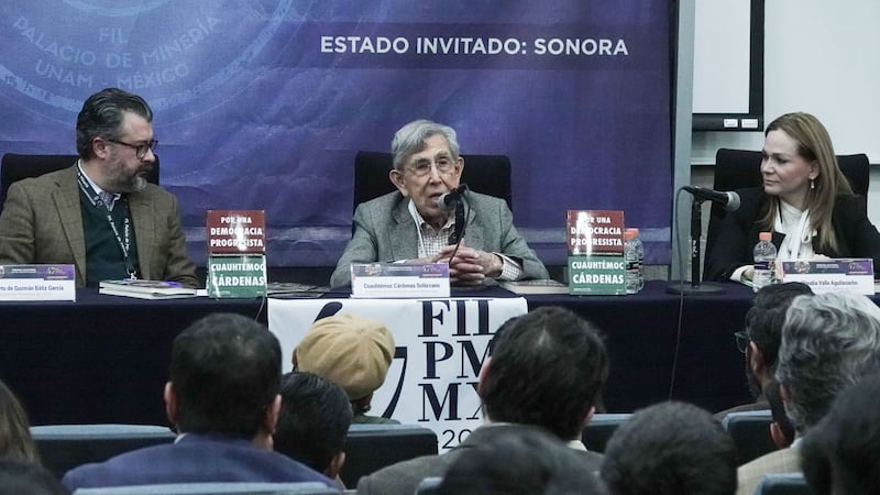 Proponen a Cuauhtémoc Cárdenas para encabezar órgano consultivo en Pemex