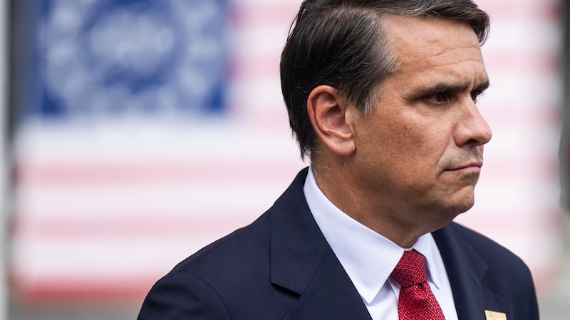 ¿Quién es Todd Blanche, el abogado personal de Trump que aspira a liderar el Departamento de Justicia?