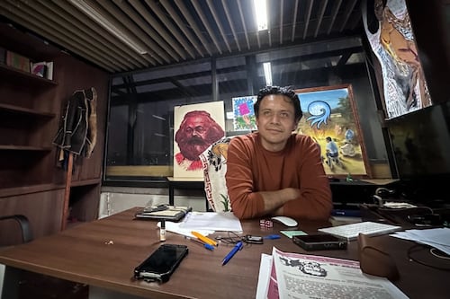 Marx Arriaga desaloja su oficina de la SEP: ‘Me voy en 5 minutos’