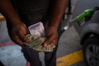 Inflación en Venezuela escala a 300% y reaviva ola migratoria hacia EU
