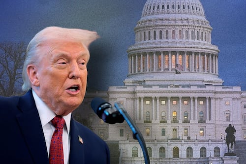 ¿Será el remedio? Donald Trump anuncia ‘megafarmacia’ en línea con medicamentos baratos