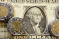 La fantasía del “súper peso”