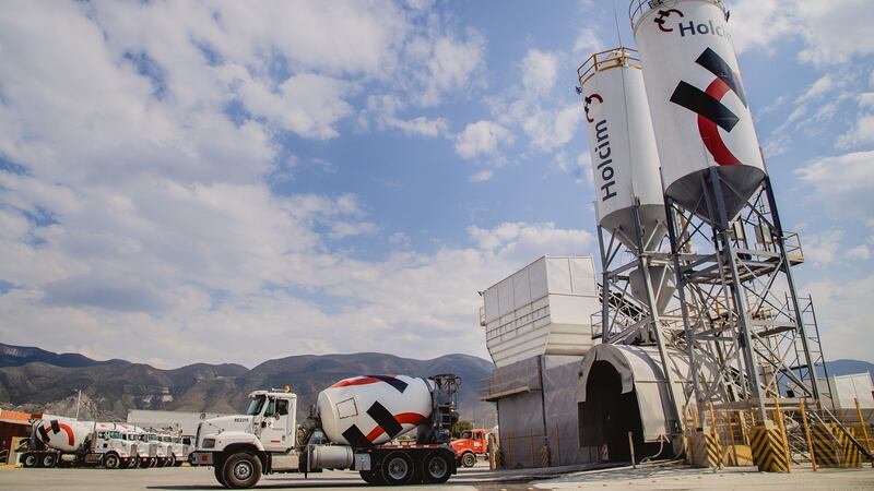 Nearshoring y obras ‘prenden’ hornos de las cementeras