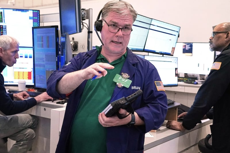 Wall Street abre mixto tras repunte en sector tecnológico: ¿Cómo opera HOY?
