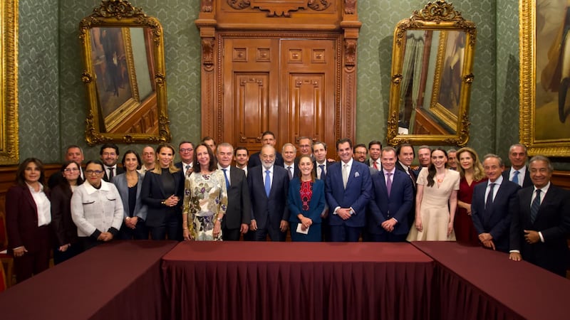 ¿Entra más inversión? Sheinbaum se reúne con Carlos Slim y empresarios por Plan México