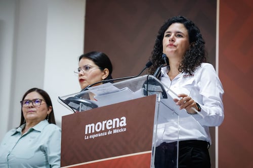 Las horas extra de Luisa María