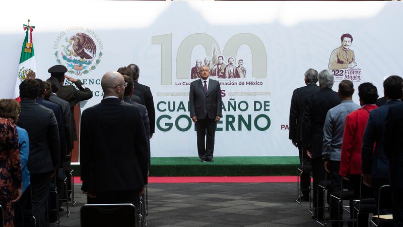 Ya nos protegimos en caso de traición: AMLO sobre si no se aprueba reforma eléctrica