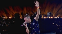 Chris Martin se echa conmovedor ‘palomazo’ de ‘A Sky Full of Stars’ en un bar