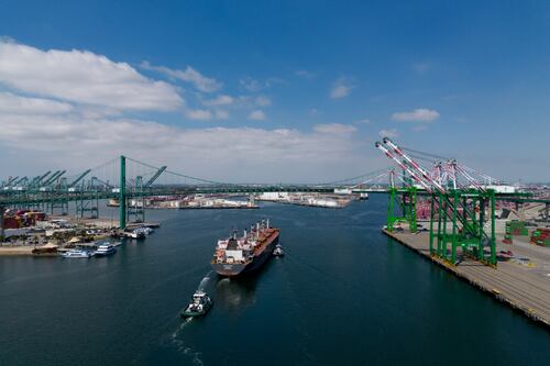 Aranceles de Trump agrandan déficit comercial de EU: Marca récord de 140 mil 500 mdd en marzo