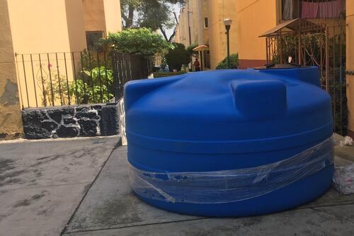 Inicia entrega de agua en Coyoacán por 'megarrecorte'