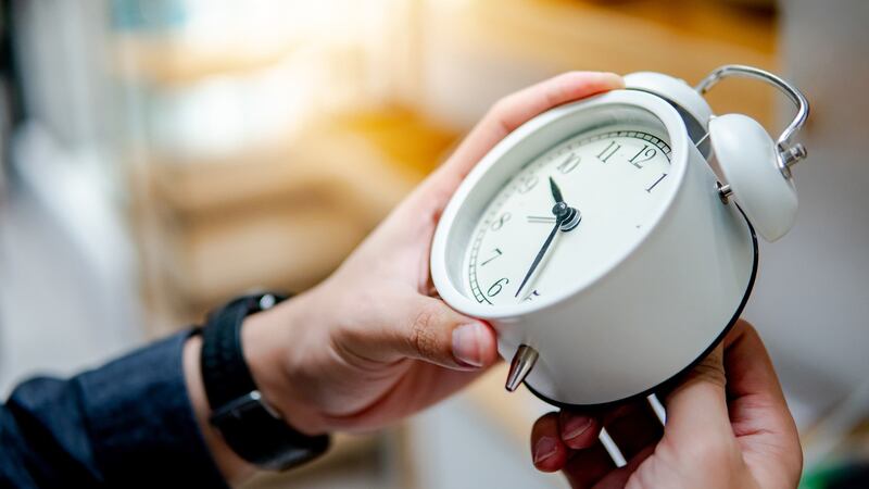 Tic toc, horario de verano: iniciativa para eliminación pasa al Pleno en Diputados