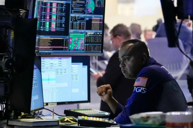Wall Street abre positivo y con ganancias ante posible reapertura del Estrecho de Ormuz: ¿Cómo opera HOY?