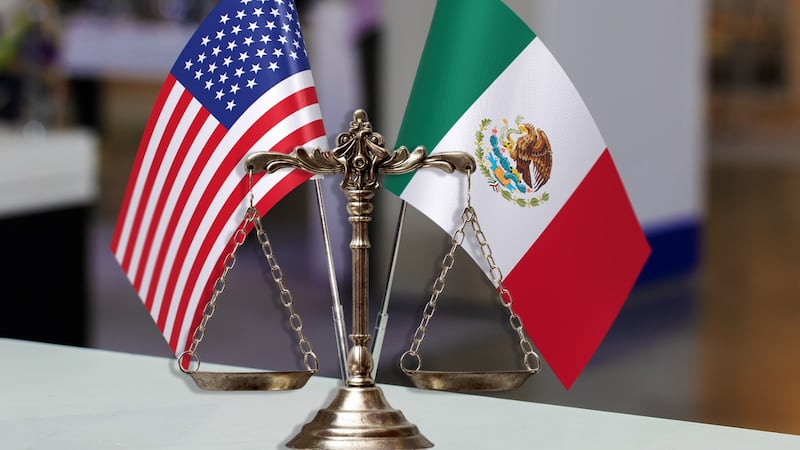 México gana arbitraje internacional: Así evitó pagar 219 millones de dólares a fondos de EU
