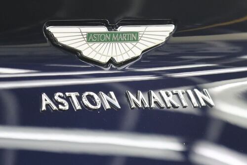 Estos son los 'secretos' detrás de los emblemas de los autos de lujo