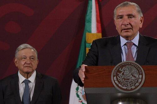 Adán Augusto revela que sigue en contacto con AMLO… pero aclara que no se ha reunido con él ‘últimamente’