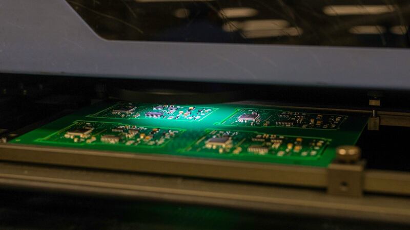 Escasez de chips golpea al 55% de tecnológicas mexicanas… y a tu bolsillo