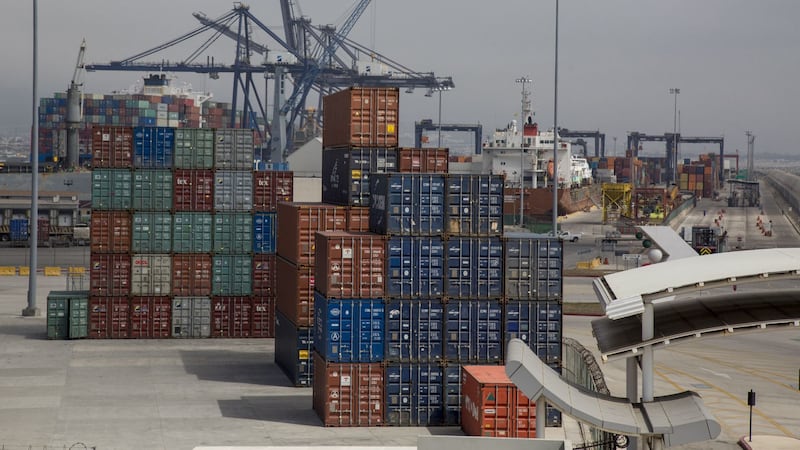 La omisión estructural de los servicios en el T-MEC: un vacío estratégico para México